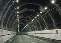 信達光電LED隧道燈點(diǎn)亮福建省第一條隧道
